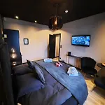 Hotel Mademoiselle