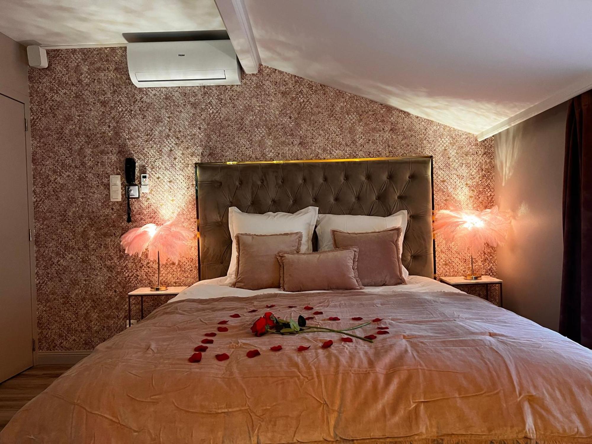 Mademoiselle Liefdeshotel